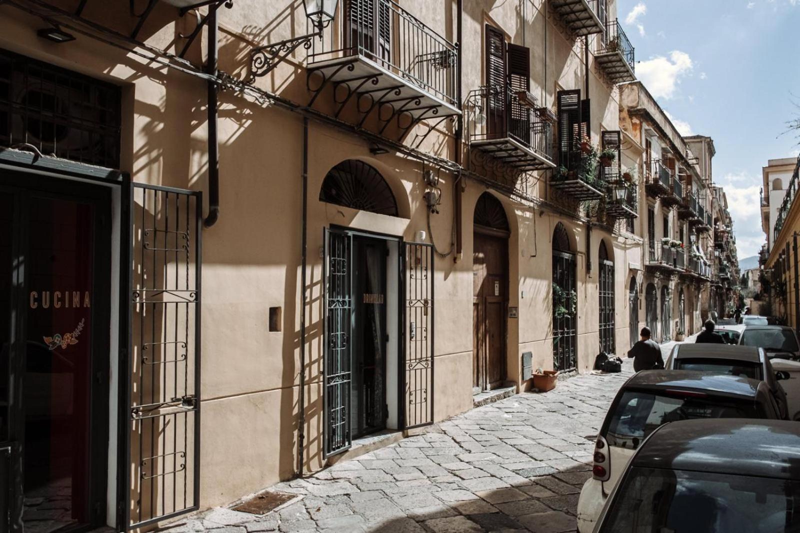 Filippo'S Holiday House Hotel Palermo Bagian luar foto
